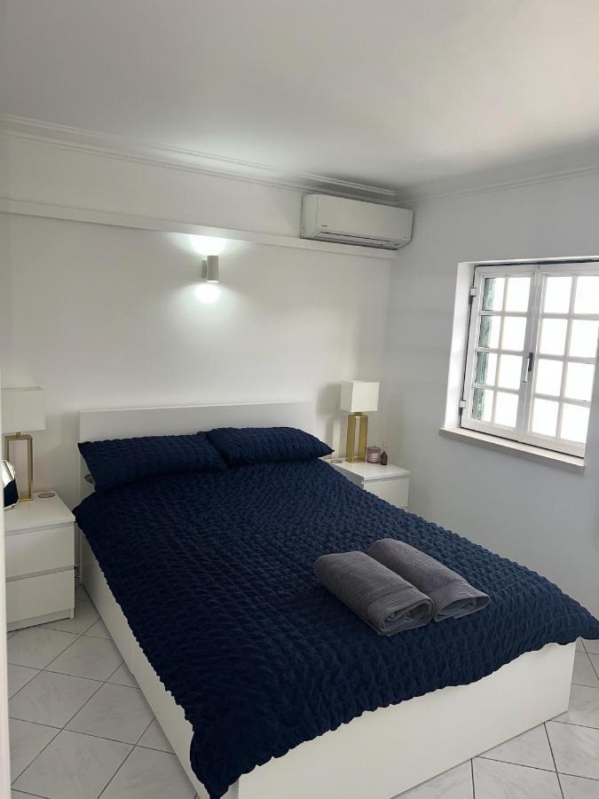 Relaxing 2 Bedroom House 5 Minutes Away From Vilamoura Marina Quarteira Eksteriør bilde